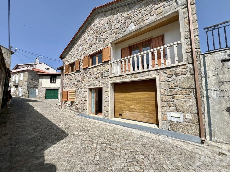 Moradia T1 para Venda em Sernancelhe e Sarzeda Foto 19