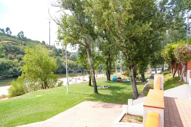 Moradia T5 para Venda em Constancia Foto 18