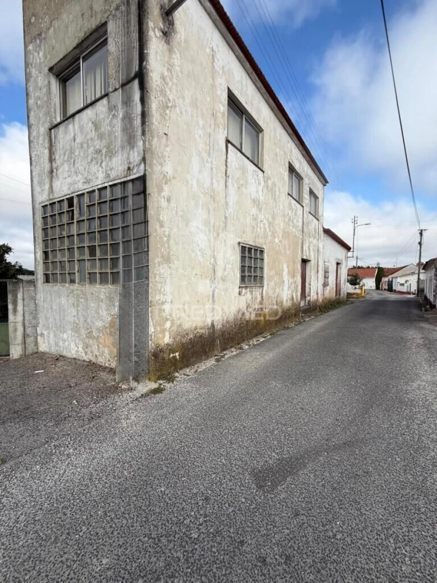 Armazém para Venda em Arrimal e Mendiga Foto 5