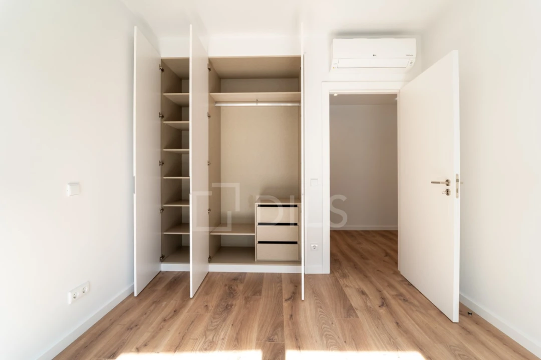 Apartamento T3 para Venda em Ramalde Foto 13