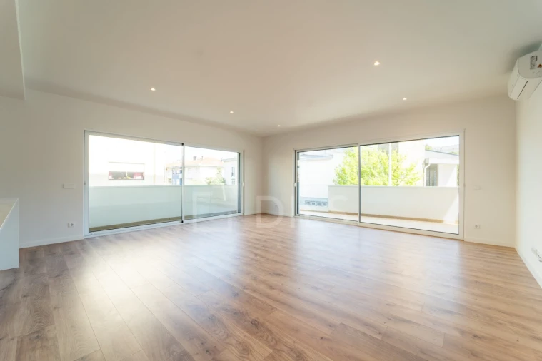 Apartamento T3 para Venda em Ramalde Foto 36