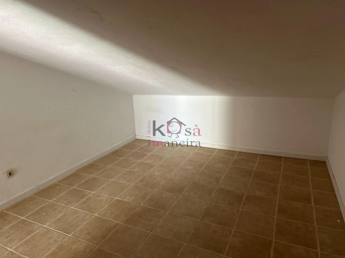 Prédio para Venda em Sines Foto 28