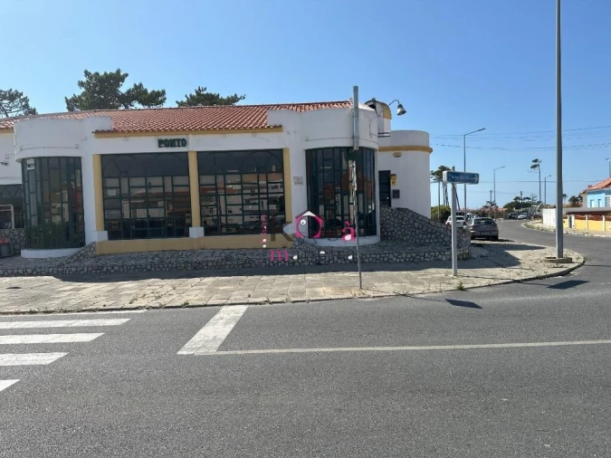 Prédio para Venda em Sines Foto 3