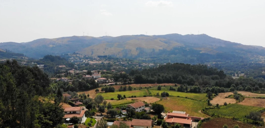 Moradia T3 para Venda em Rossas Foto 73