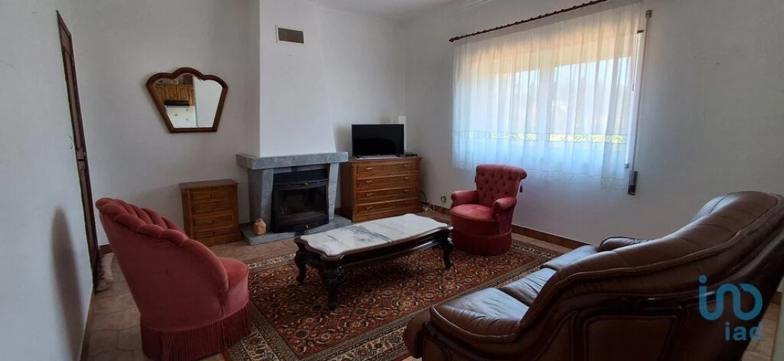 Moradia T4 para Venda em Orvalho Foto 12