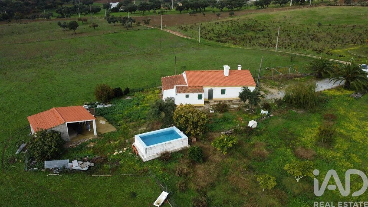Moradia T3 para Venda em Esperança Foto 18