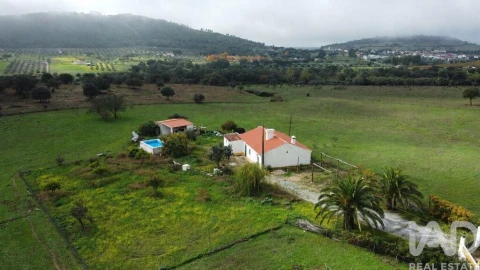 Moradia T3 para Venda em Esperança