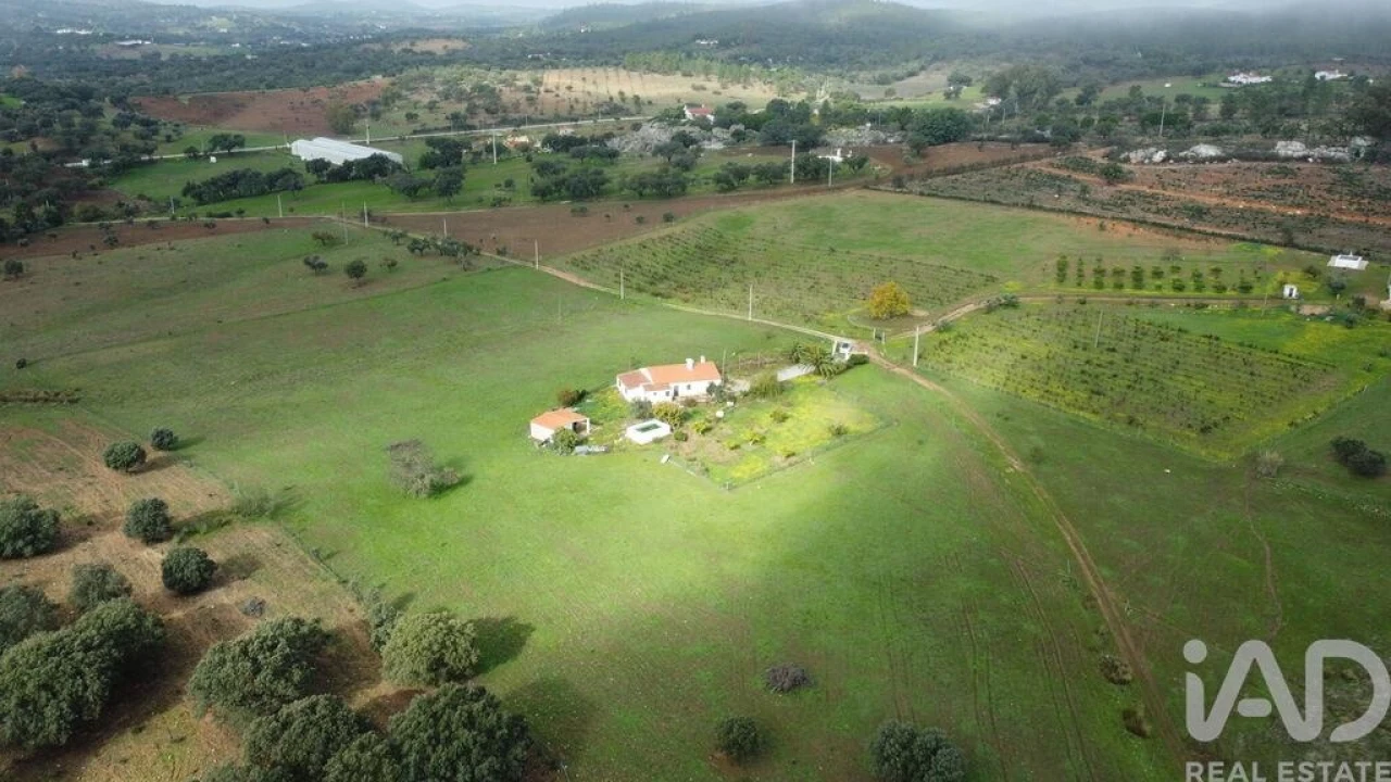 Moradia T3 para Venda em Esperança Foto 25