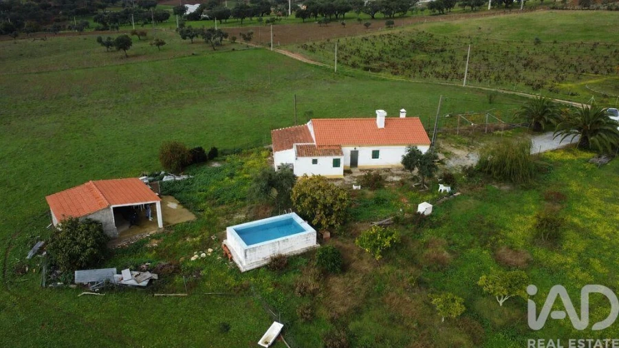 Moradia T3 para Venda em Esperança Foto 18