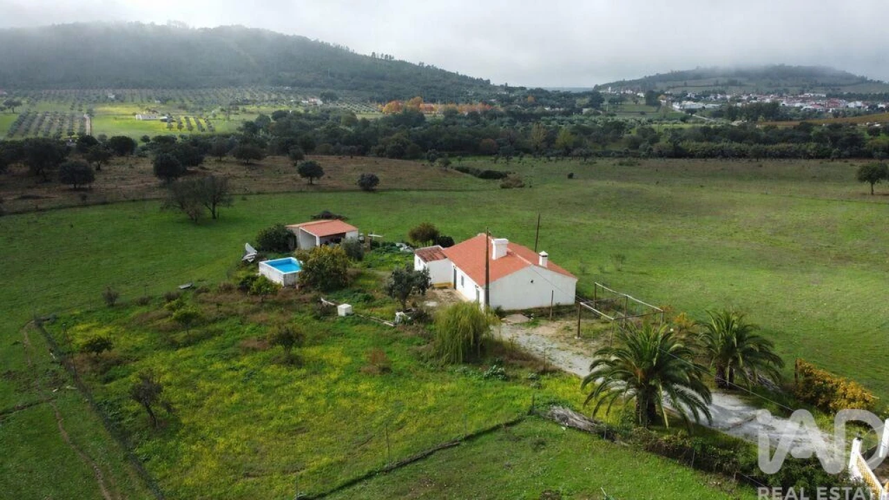 Moradia T3 para Venda em Esperança Foto 19