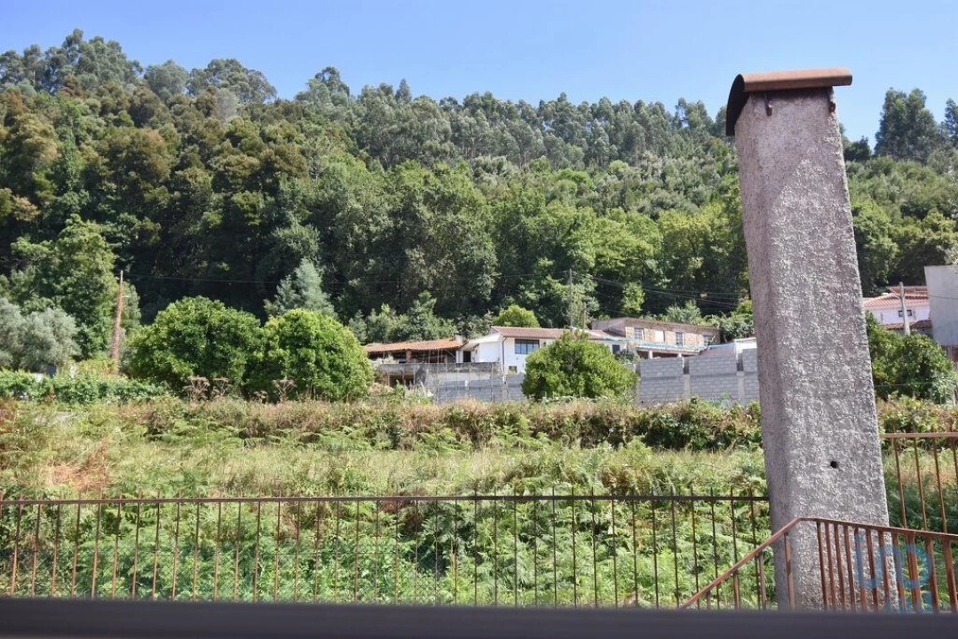 Moradia T4 para Venda em Vila Nova Foto 14