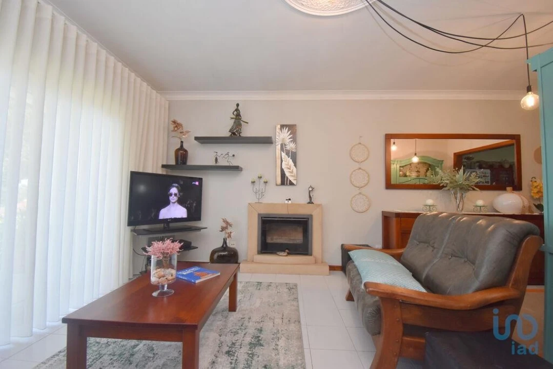 Moradia T4 para Venda em Vila Nova Foto 10