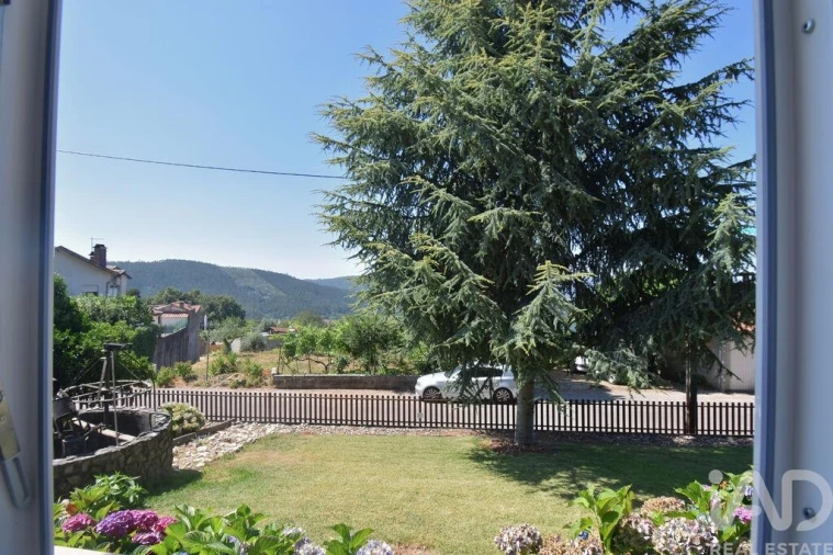 Moradia T4 para Venda em Vila Nova Foto 19