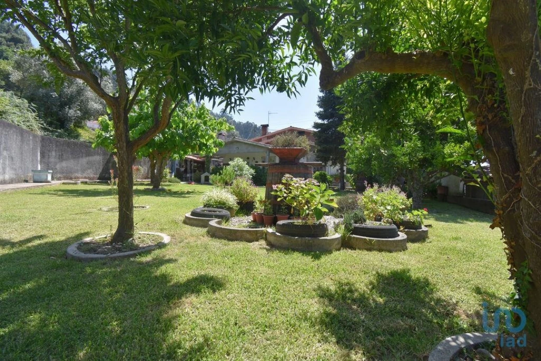 Moradia T4 para Venda em Vila Nova Foto 6