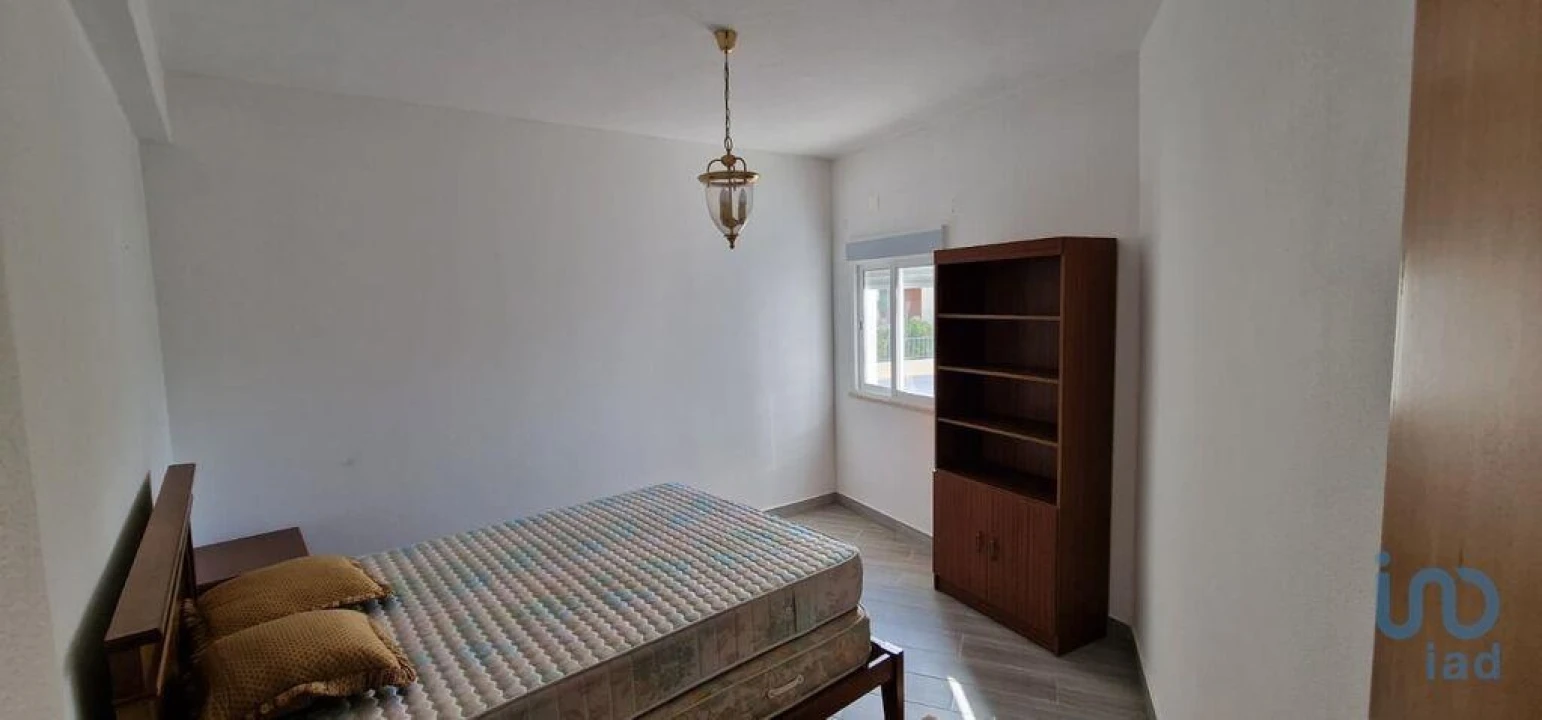 Moradia T9 para Venda em Meirinhas Foto 6