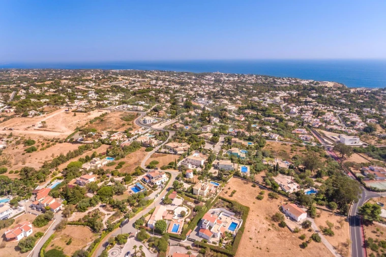 Terreno para Venda em Ferragudo Foto 10