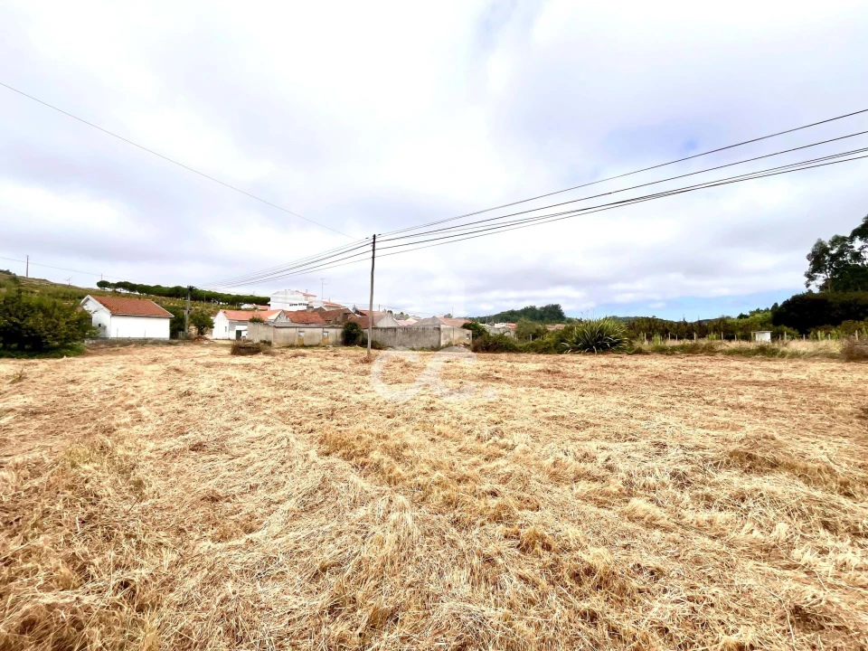 Moradia T2 para Venda em Salir de Matos Foto 30