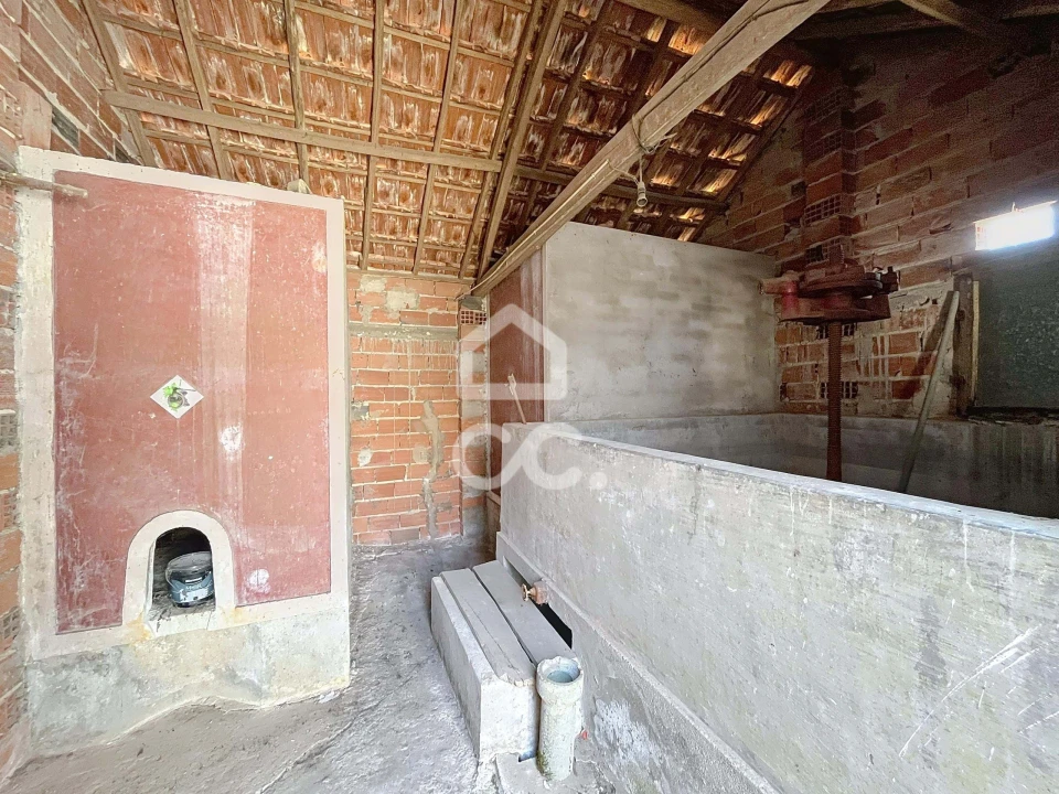 Moradia T2 para Venda em Salir de Matos Foto 21