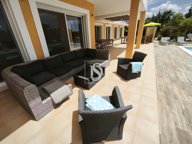 Moradia T6 para Venda em Lagoa e Carvoeiro Foto 4