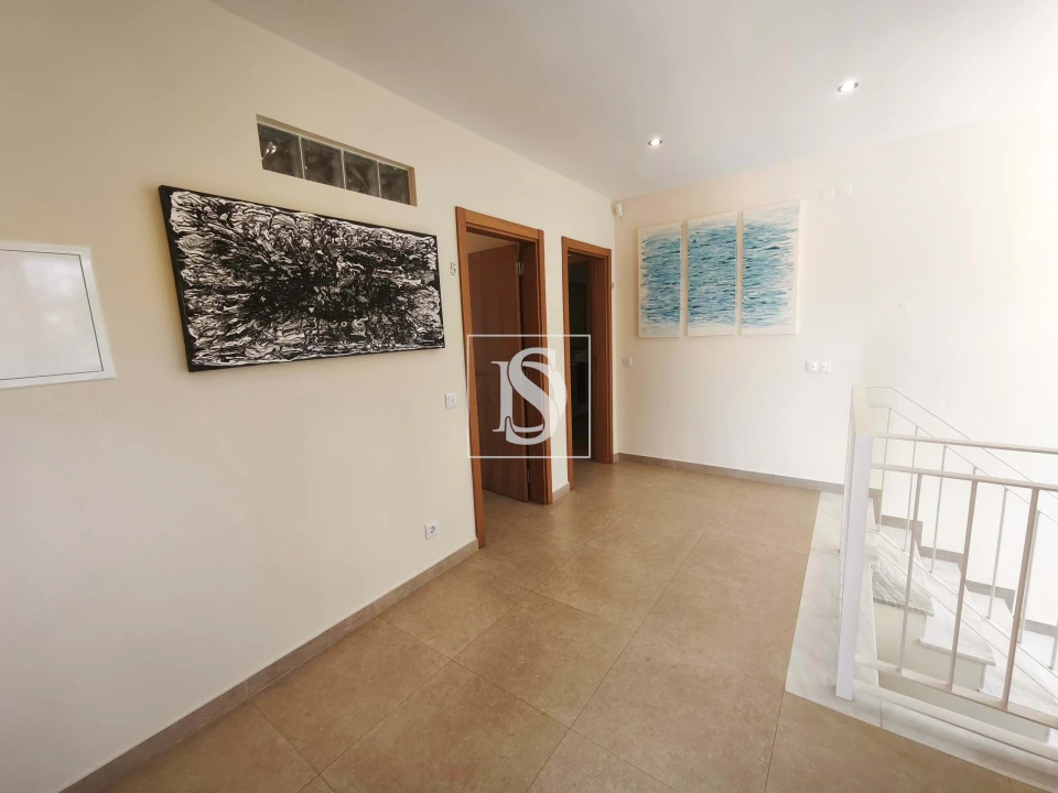 Moradia T6 para Venda em Lagoa e Carvoeiro Foto 31