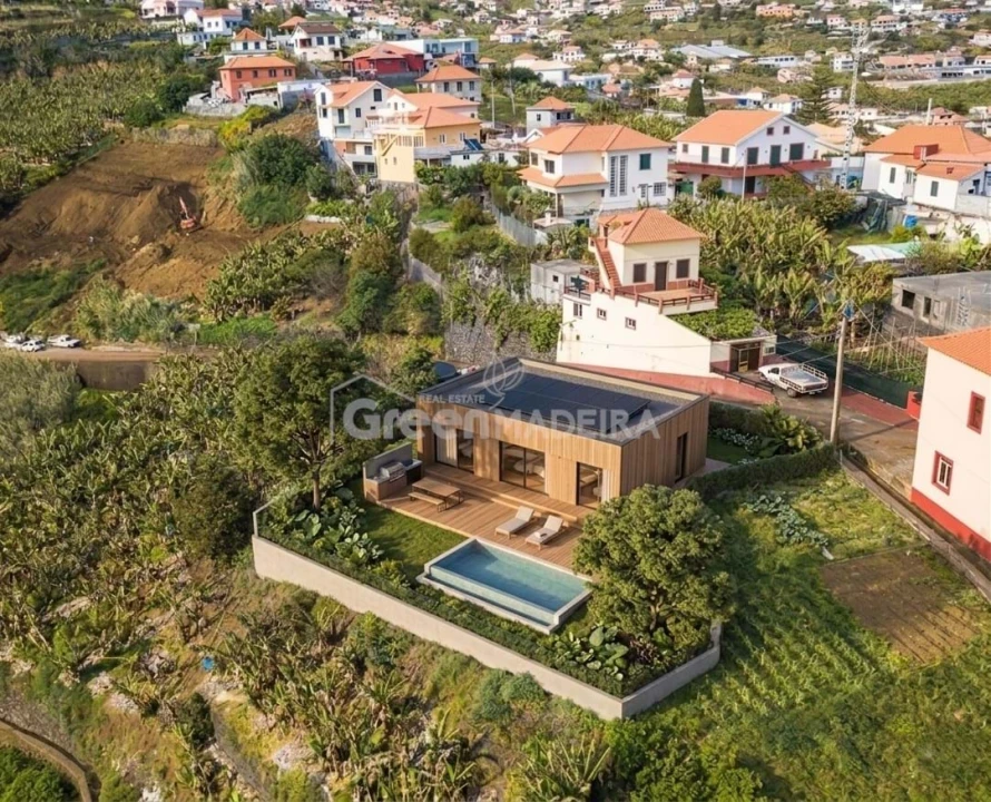 Terreno para Venda em Ponta do Sol Foto 1