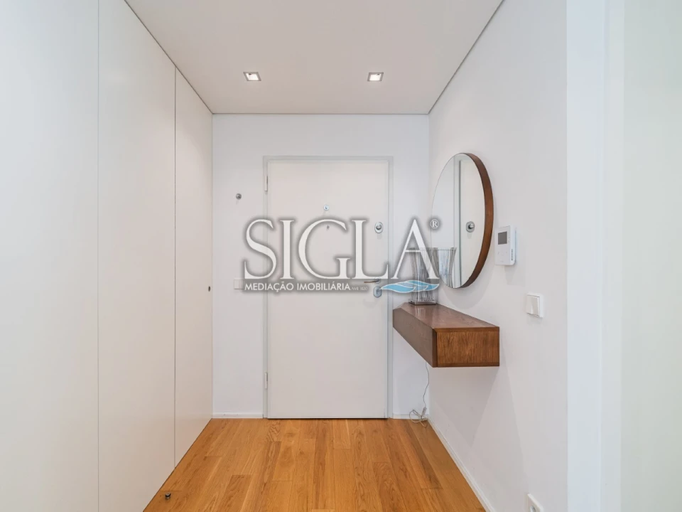 Apartamento T3 para Arrendamento em Madalena Foto 11