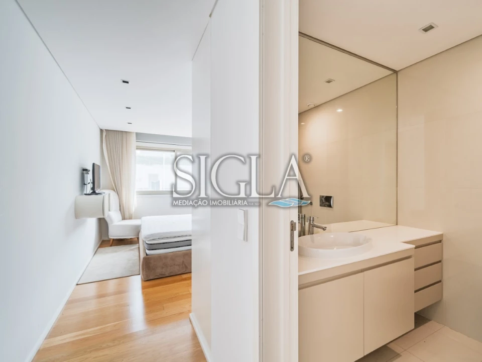 Apartamento T3 para Arrendamento em Madalena Foto 20