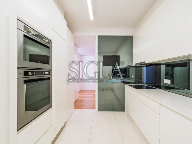 Apartamento T3 para Arrendamento em Madalena Foto 9