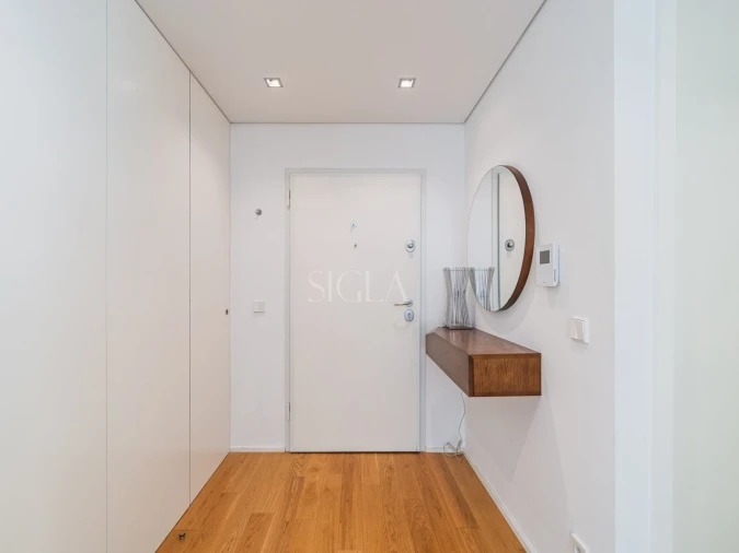 Apartamento T3 para Arrendamento em Madalena Foto 12