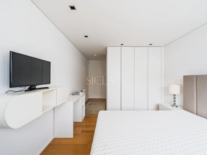 Apartamento T3 para Arrendamento em Madalena Foto 17