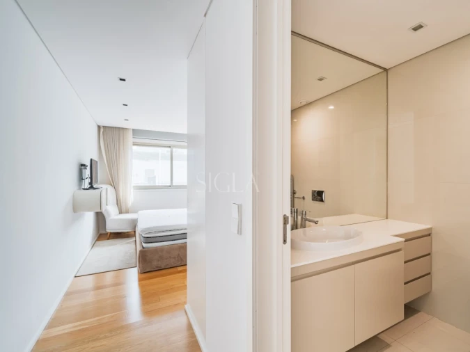 Apartamento T3 para Arrendamento em Madalena Foto 21