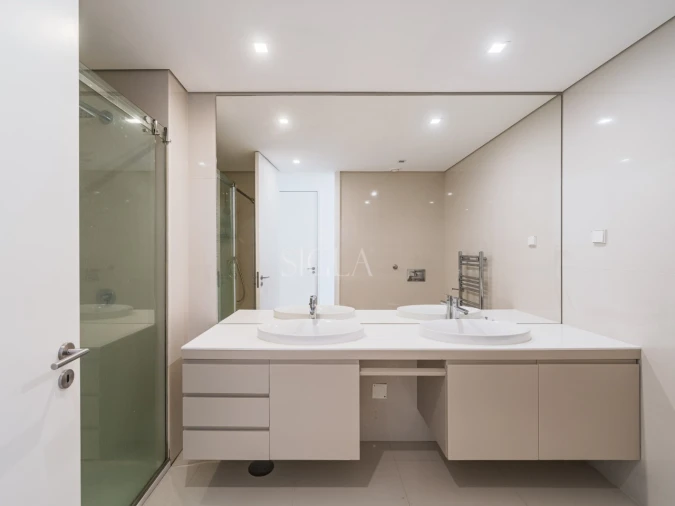 Apartamento T3 para Arrendamento em Madalena Foto 23