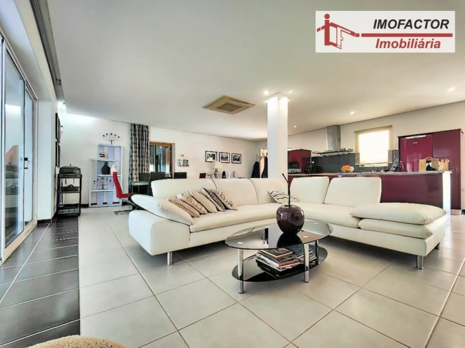 Quinta T4 para Venda em Castelo Branco Foto 11