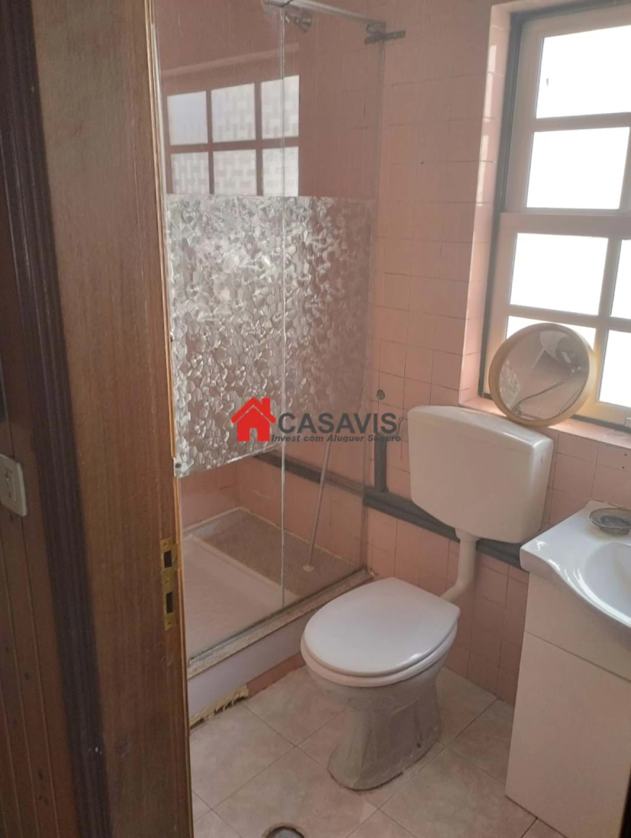 Moradia T4 para Venda em Calde Foto 6