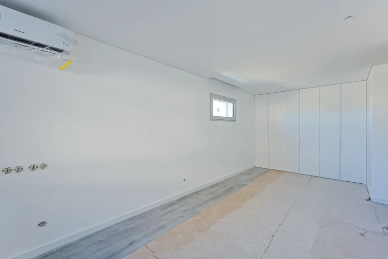 Apartamento T1 para Venda em Camarate, Unhos e Apelação Foto 28