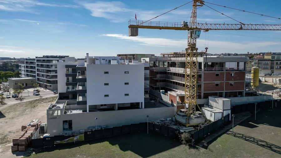 Apartamento T1 para Venda em Camarate, Unhos e Apelação Foto 42