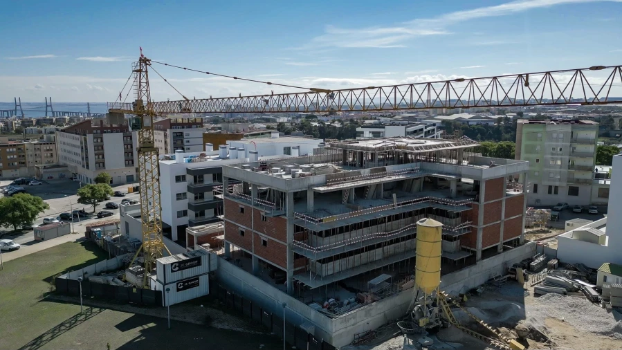 Apartamento T1 para Venda em Camarate, Unhos e Apelação Foto 59
