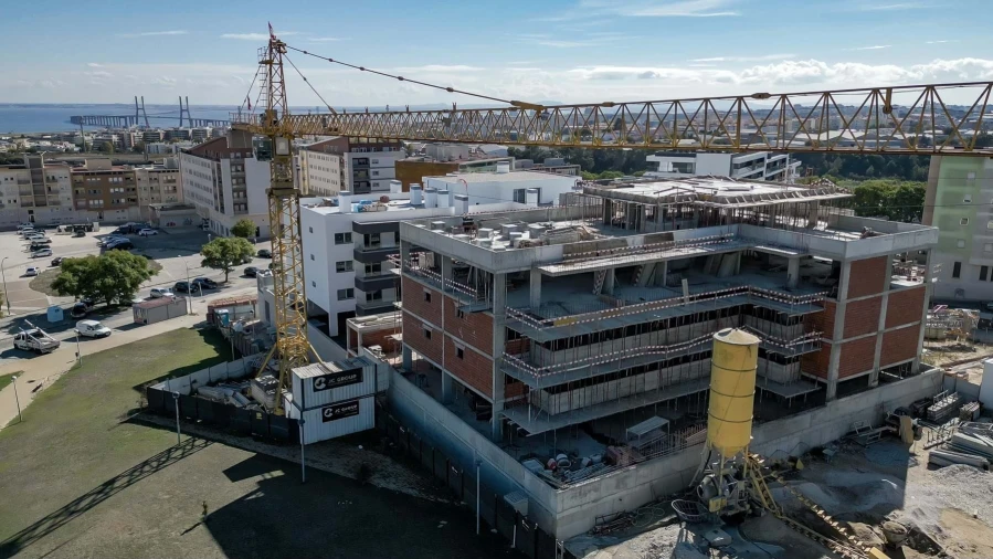 Apartamento T1 para Venda em Camarate, Unhos e Apelação Foto 59