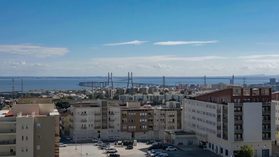 Apartamento T1 para Venda em Camarate, Unhos e Apelação Foto 47