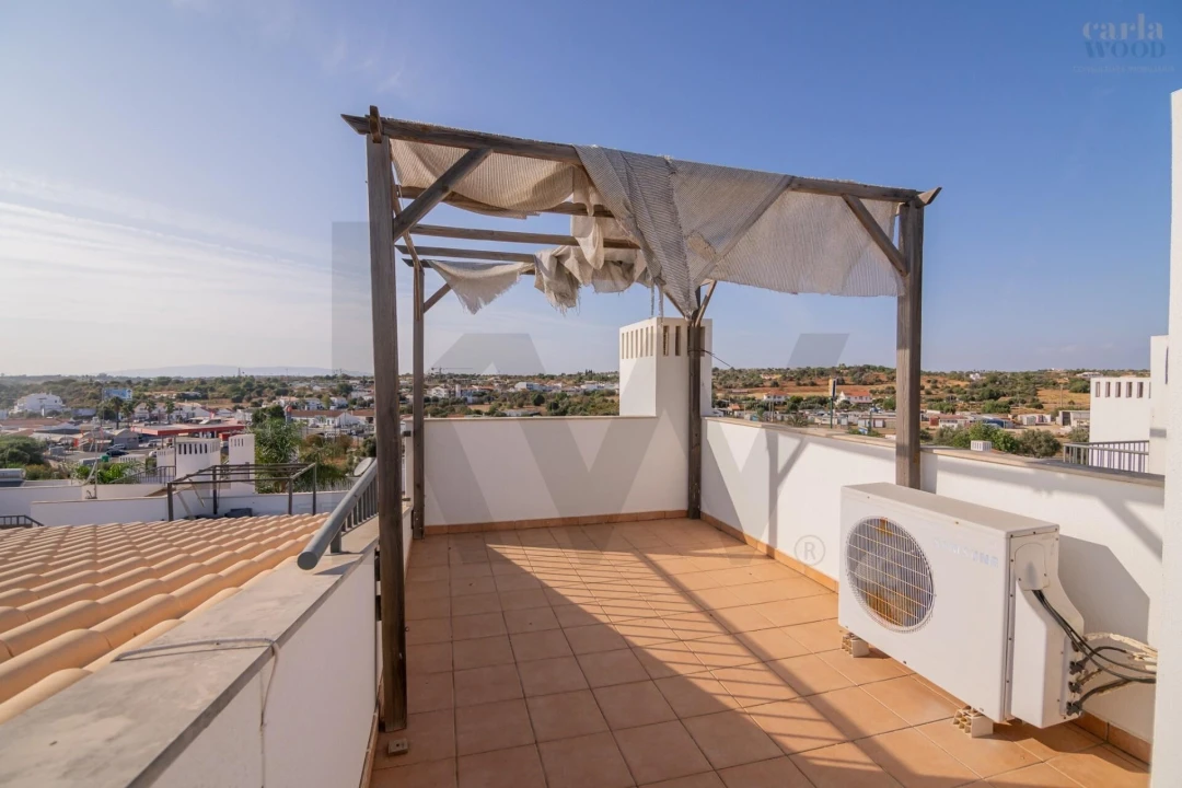 Moradia T3 para Arrendamento férias em Guia Foto 67