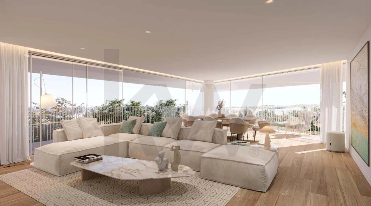 Apartamento T4 para Venda em Quarteira Foto 6