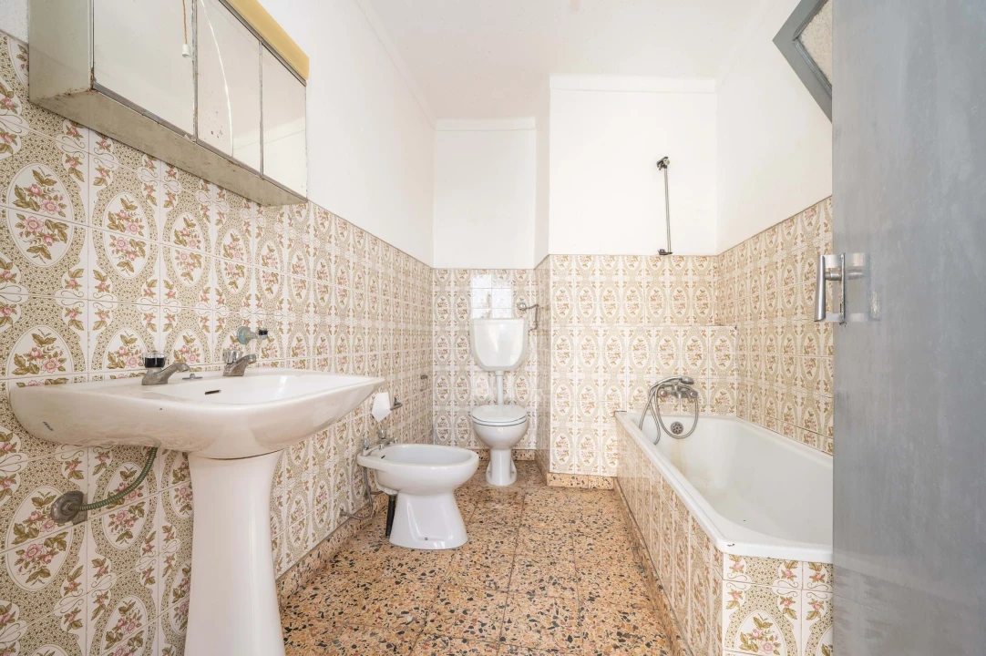 Moradia T4 para Venda em Gafete Foto 26