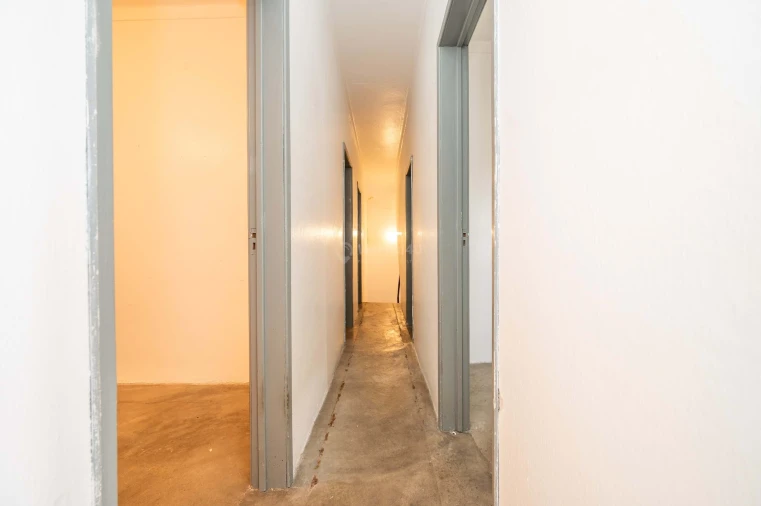 Moradia T4 para Venda em Gafete Foto 23