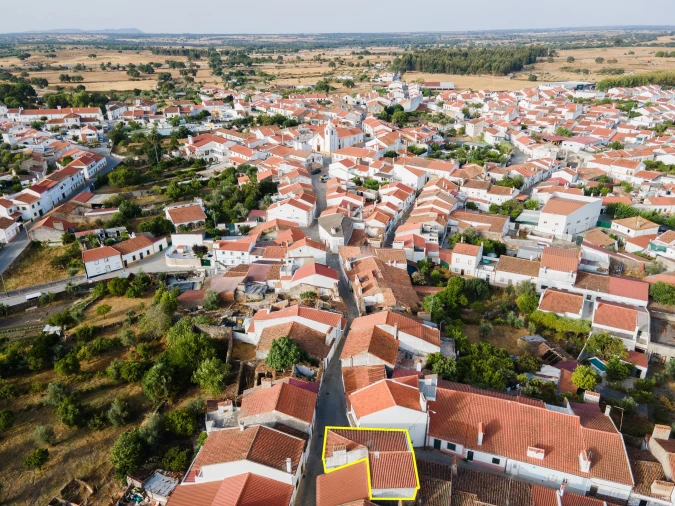 Moradia T4 para Venda em Gafete Foto 32