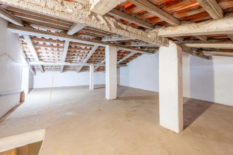 Moradia T4 para Venda em Gafete Foto 30