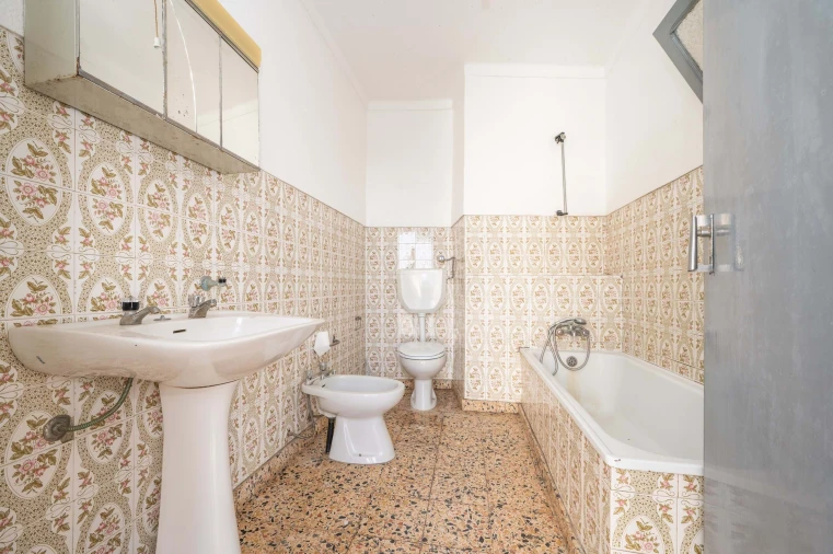 Moradia T4 para Venda em Gafete Foto 26