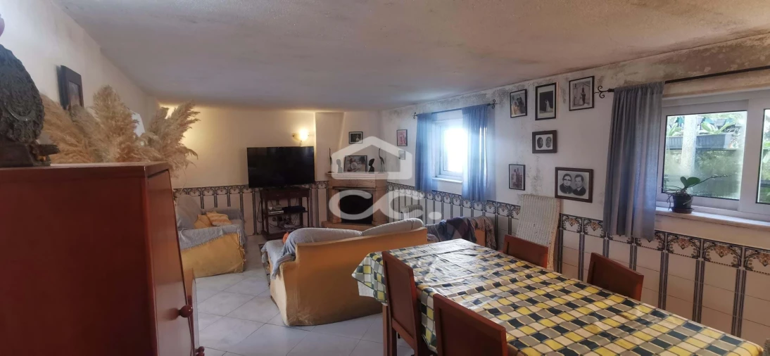 Moradia T3 para Venda em Ramada e Caneças Foto 17