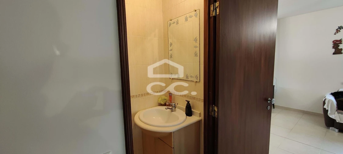 Moradia T3 para Venda em Ramada e Caneças Foto 24