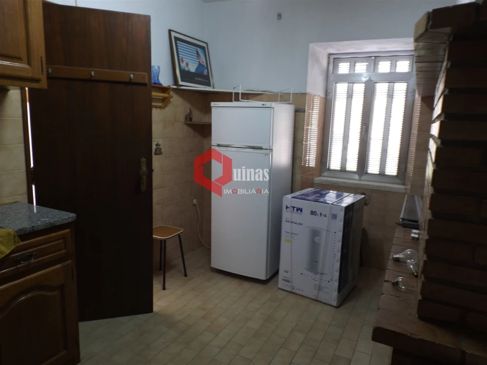 Moradia T2 para Arrendamento em Santo Estêvão e Moita Foto 3