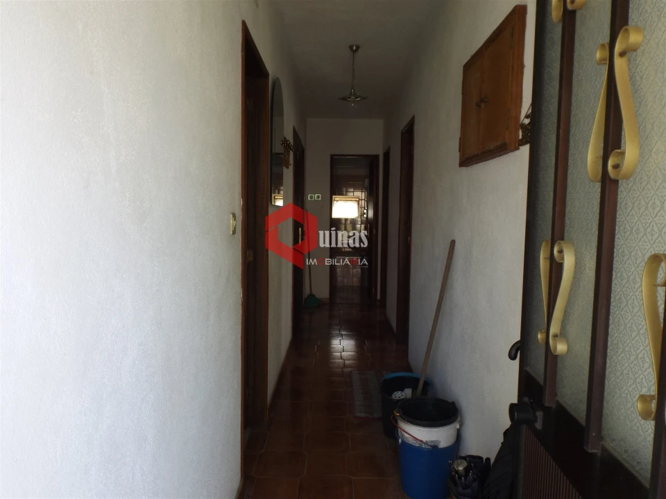 Moradia T2 para Arrendamento em Santo Estêvão e Moita Foto 5